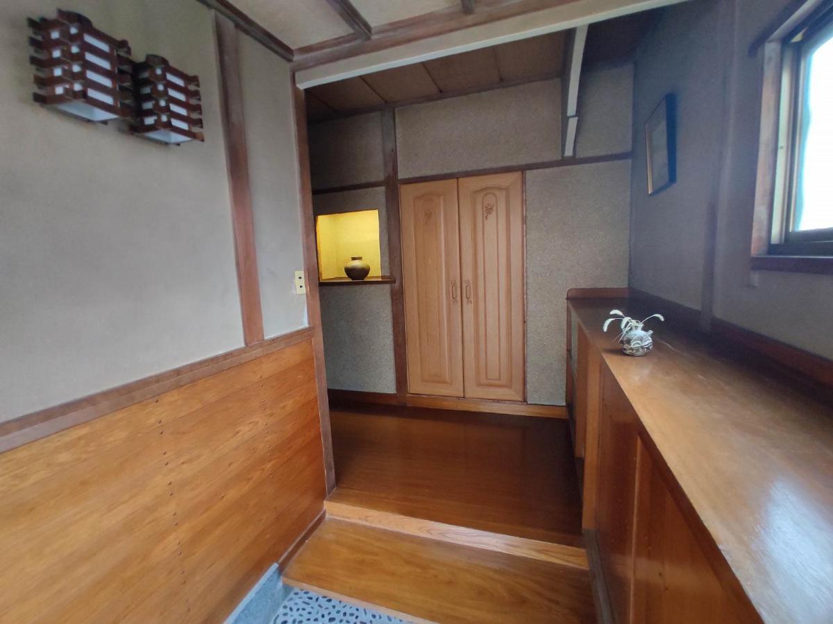 Guesthouse Kincha 駅東口 Уцуномия Экстерьер фото