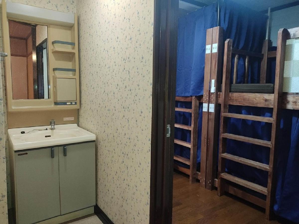 Guesthouse Kincha 駅東口 Уцуномия Экстерьер фото
