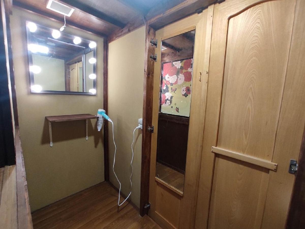 Guesthouse Kincha 駅東口 Уцуномия Экстерьер фото